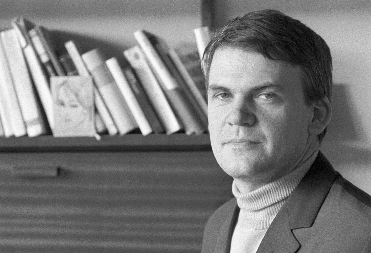 Perché la leggerezza dell'essere è insostenibile - Milan Kundera - The  Serendipity Periodical